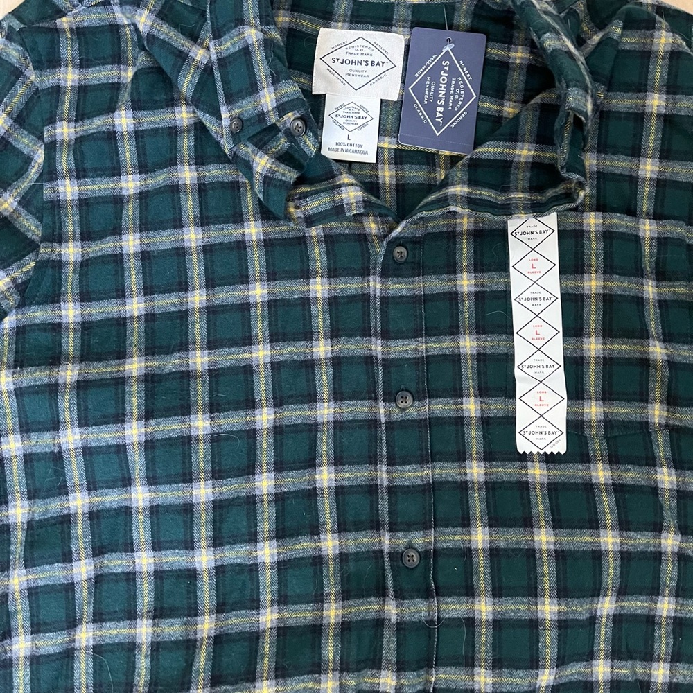 NWT St. John’s Bay flannel button down